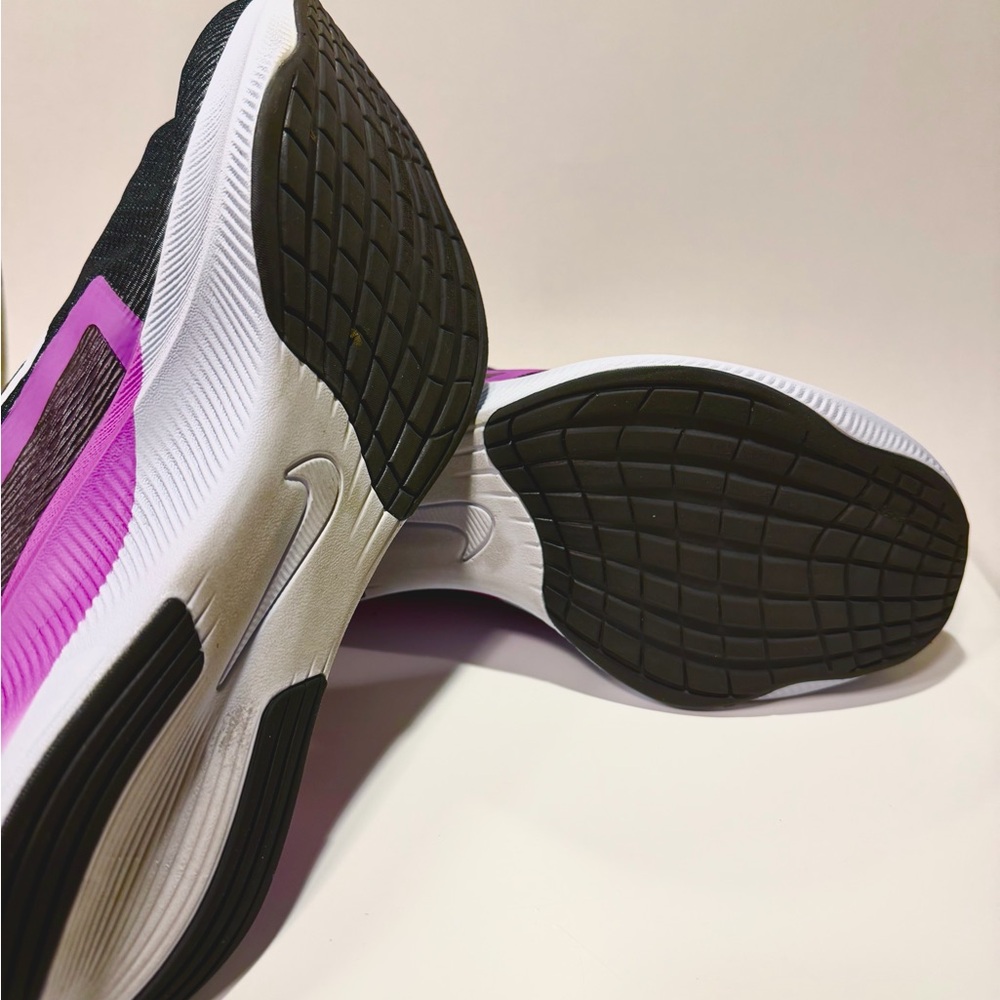 Nike Black Zoom Fly 4 Men’s Sneakers - Picture 8 of 9
